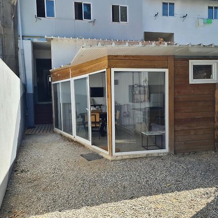 リスボン Casa Vale Ecotainerホステル エクステリア 写真