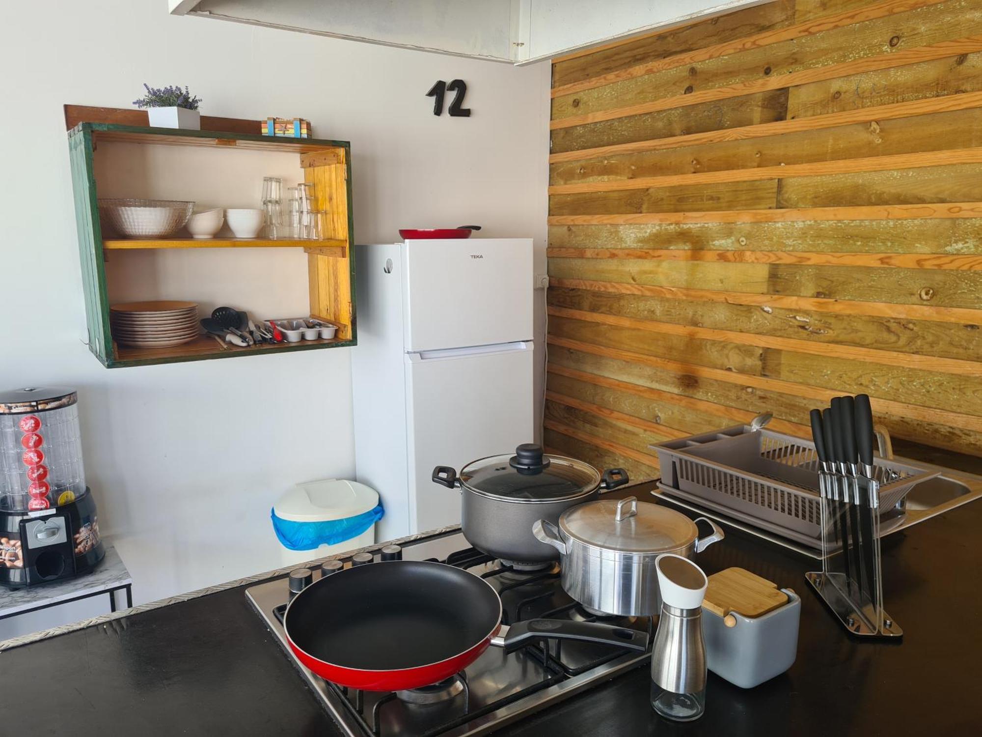 リスボン Casa Vale Ecotainerホステル エクステリア 写真