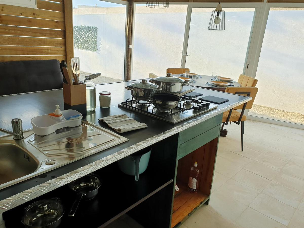 リスボン Casa Vale Ecotainerホステル エクステリア 写真