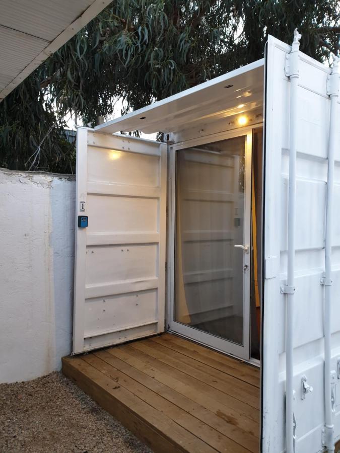 リスボン Casa Vale Ecotainerホステル エクステリア 写真